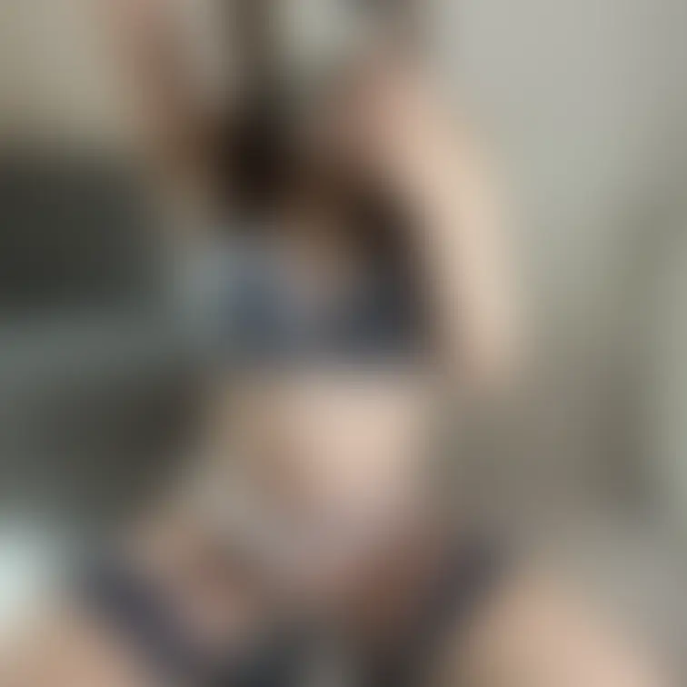 鏡の前でパンティ脱いで開脚した誘惑自撮り///💗