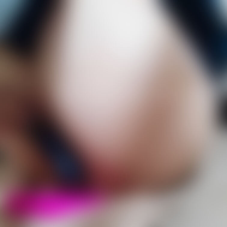 1枚目は昨日こっそりリビングでオナしたときの写真🤭新しいオナ動画を見て欲しくて現在準備中です💓
少々お待ちくださいませ