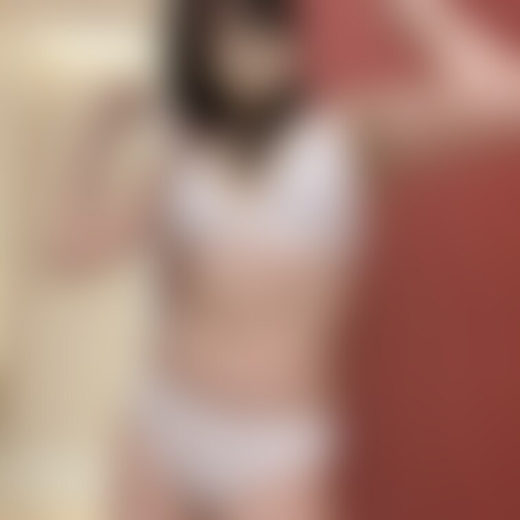 むきっ🩷

どう？
トレーニングしてるから締まってきてる？☺️

最近また頑張ってるんだよ☺️