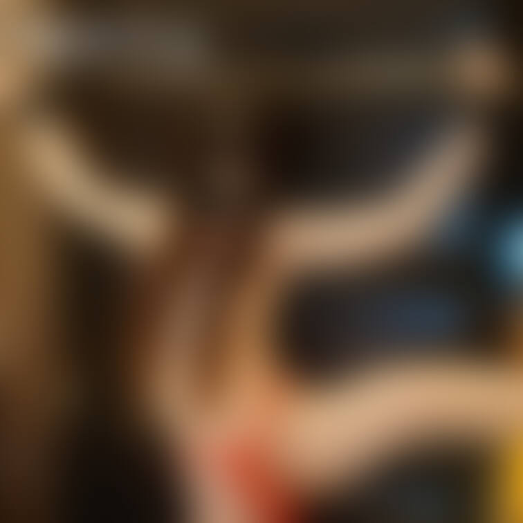 まり23歳看護師

夜勤明けのところ、ホテルに呼びつけて○○○束。

ベッドに○○○束して吸うやつでいじめたら、