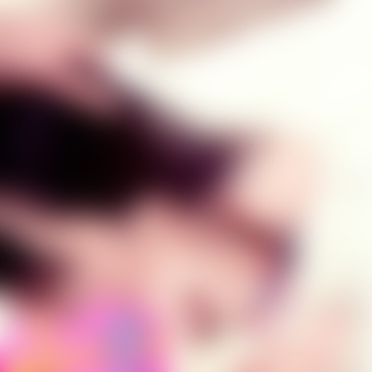 愛する皆様の携帯に露出フェライラマハメ撮りいっぱい投下中😱☀️

お仕事中の皆様❤️❤️
お仕事中の不用意の勃起ガ