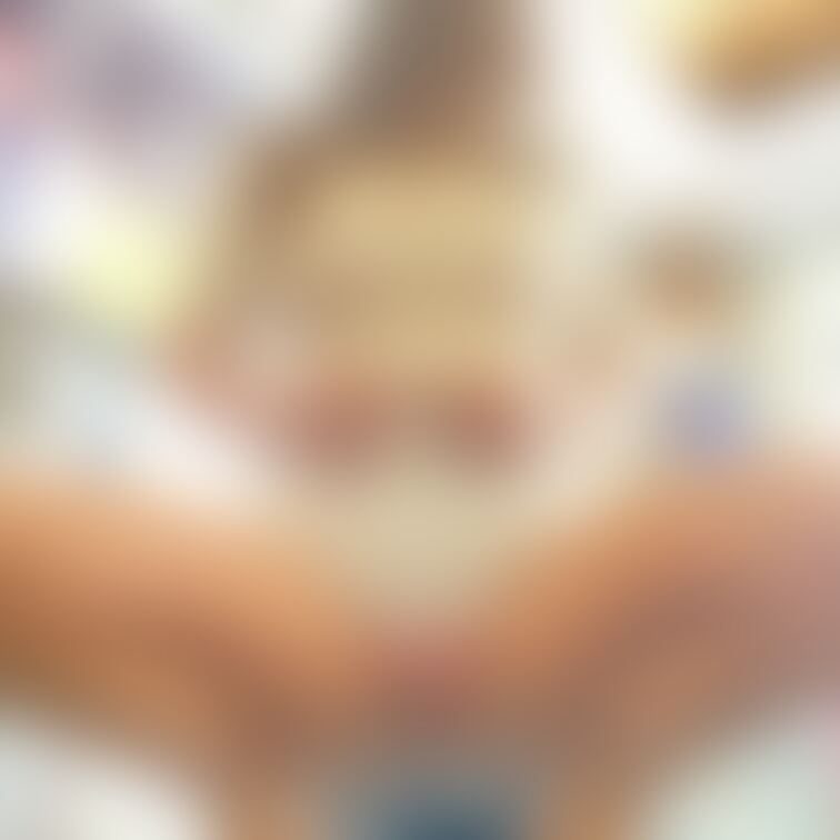 いつも真面目な主婦ですが　体つきと格好は昔からエロいw 