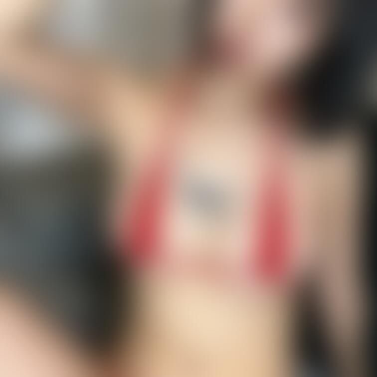 紐、ほどく…？