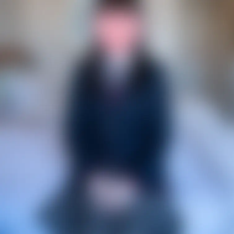 【ほぼ処女】音大志望のみうちゃん18才プロフィール
本編はこちら👇
https://myfans.jp/posts/