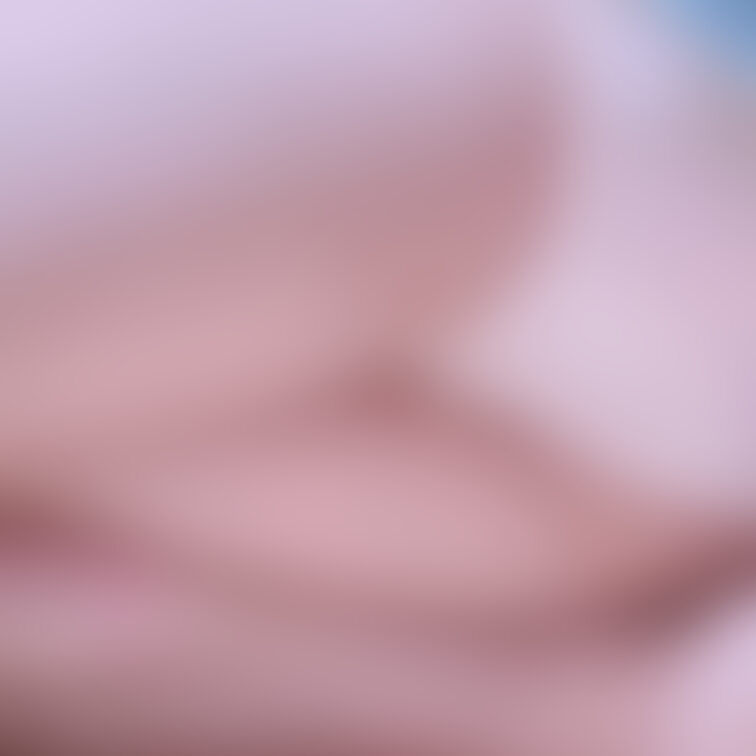 お気に入りのミニスカでワカメちゃんスタイルしてみました🤭