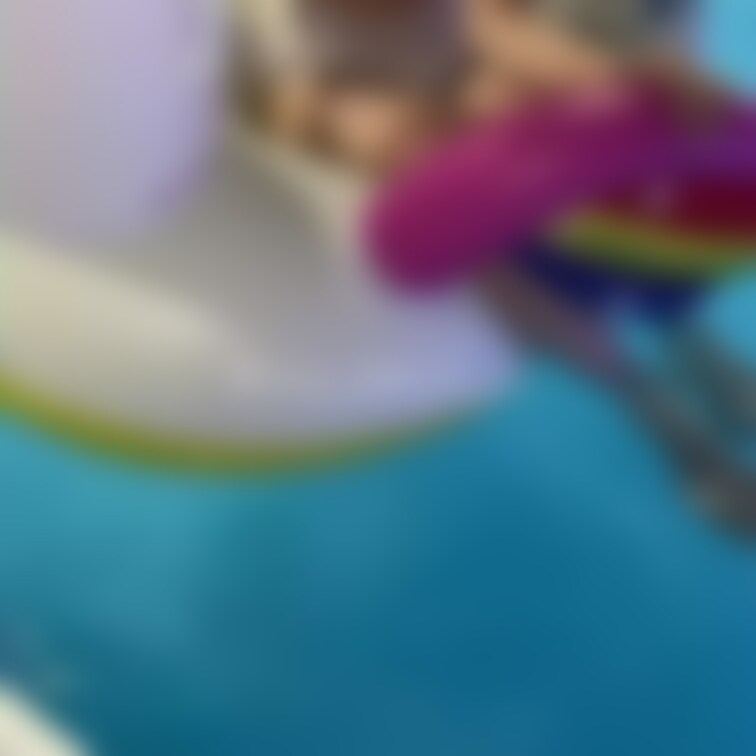 事故で水着の上取れちゃっただけだよ…？(⸝⸝› ‹⸝⸝)💦

こっちの動画の方が、どこのプールか分かるかな？🫣