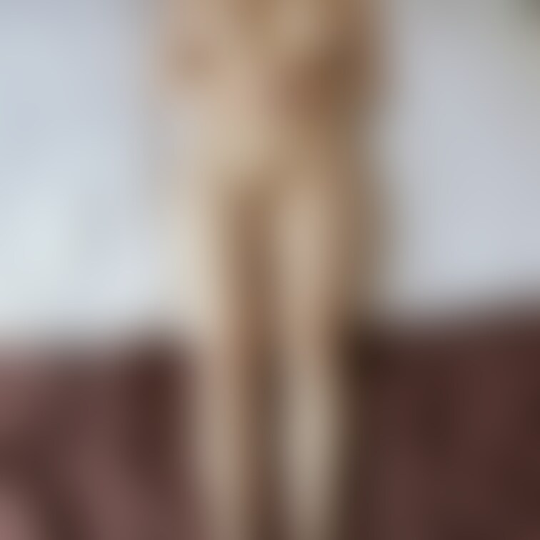 おっぱいデカいだけじゃなくて、細身で脚長い