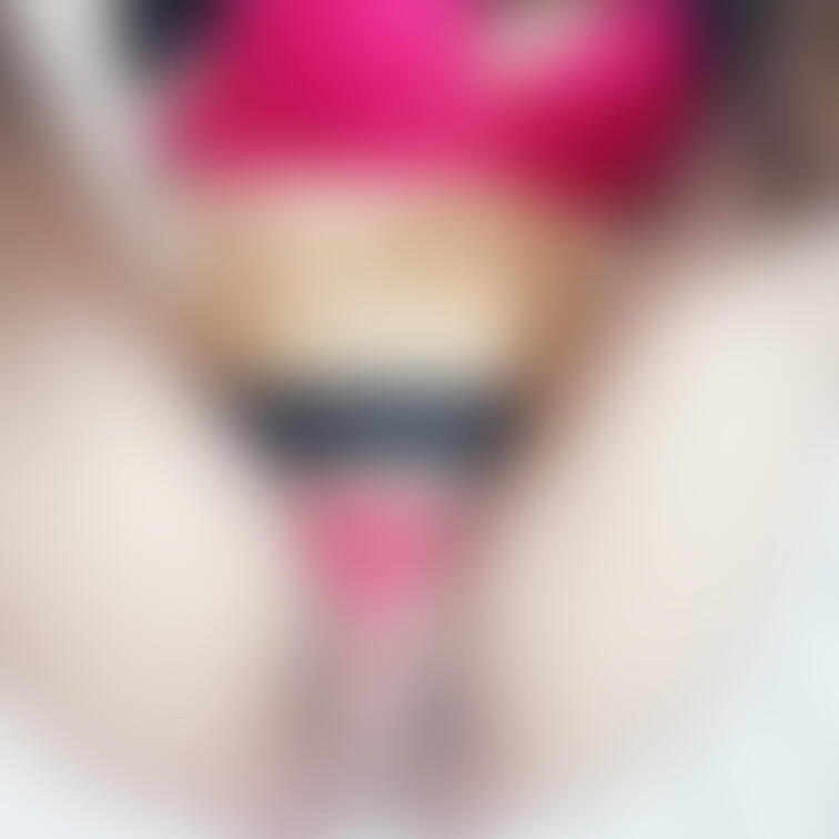 開脚玉パン
