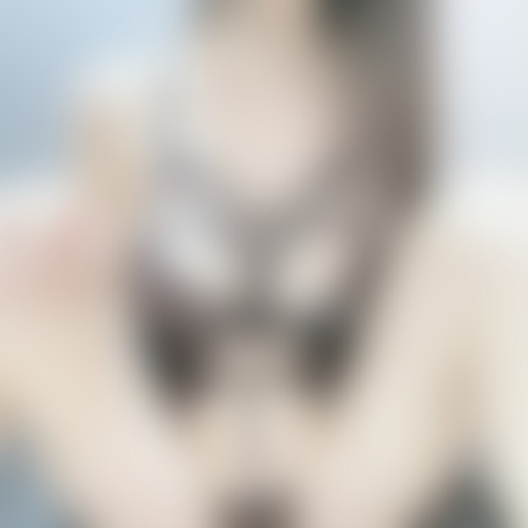 下にどんな衣装着てるとおもう？？
https://myfans.jp/posts/a3e16b29-f9fd-4dc2