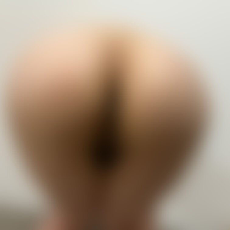 顔に押し付けてあげる🤍