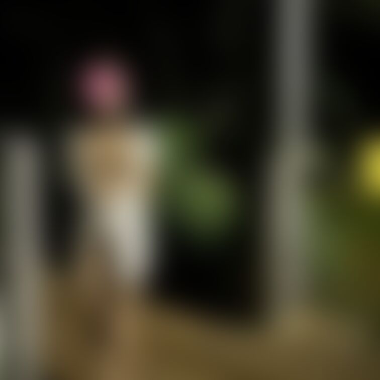 <本日の1枚>
寒くなったので、こういう遊びはしばらくできませんが…Yuriはとても寒がりなんです…