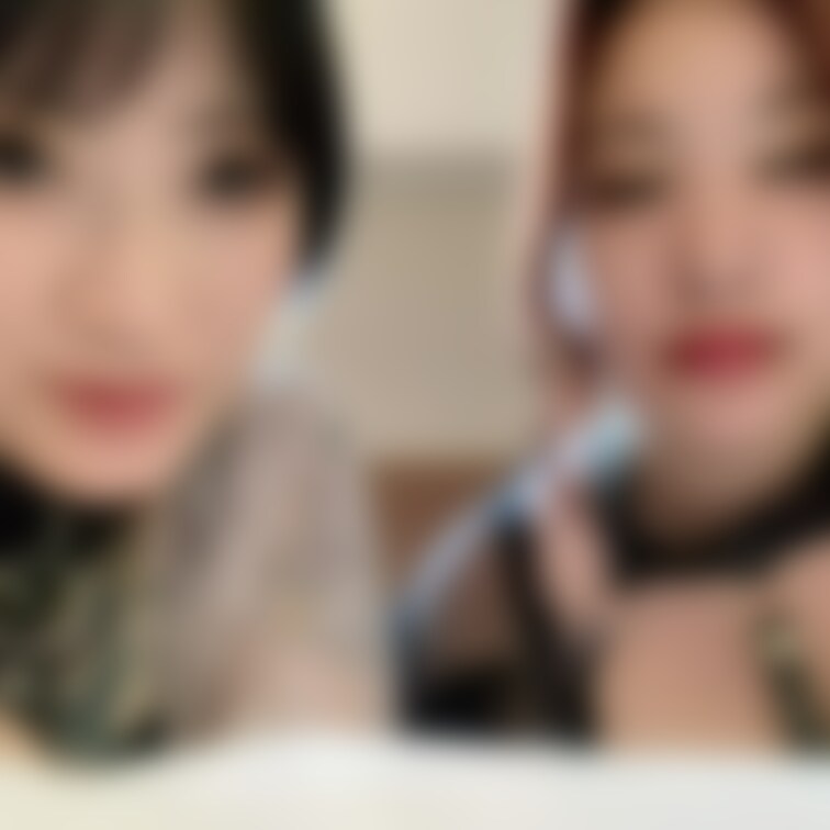 ゲップ動画。
二人で楽しくゲップをしています、ゲップマニアさんへ…
