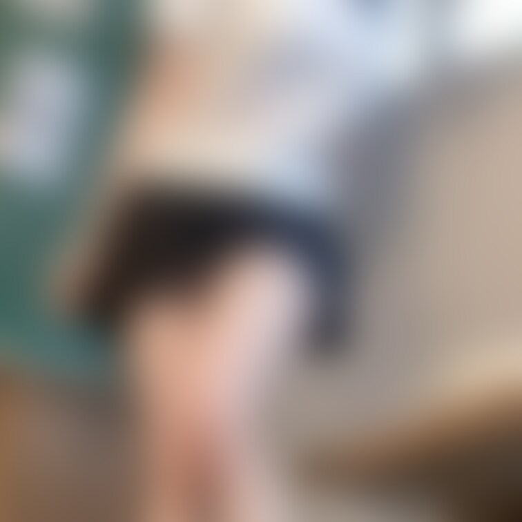 写真4枚、教室で、美女
壁紙として使用できます。
