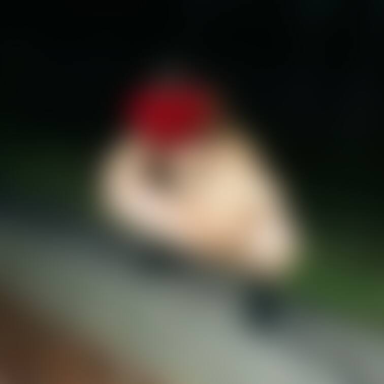 置き去り赤裸
待ちくたびれてます