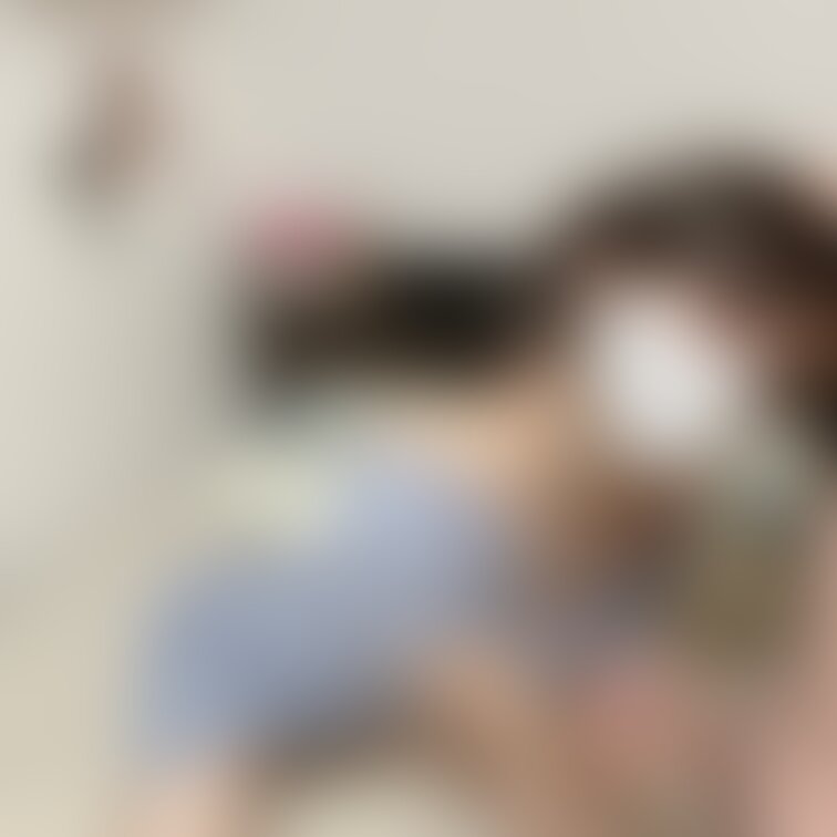 これが～こう‼️
されたい人-？🙋‍♀️笑

こんばんは❤️
今から仕事の時間まで動画編集します☺️
有料プラ