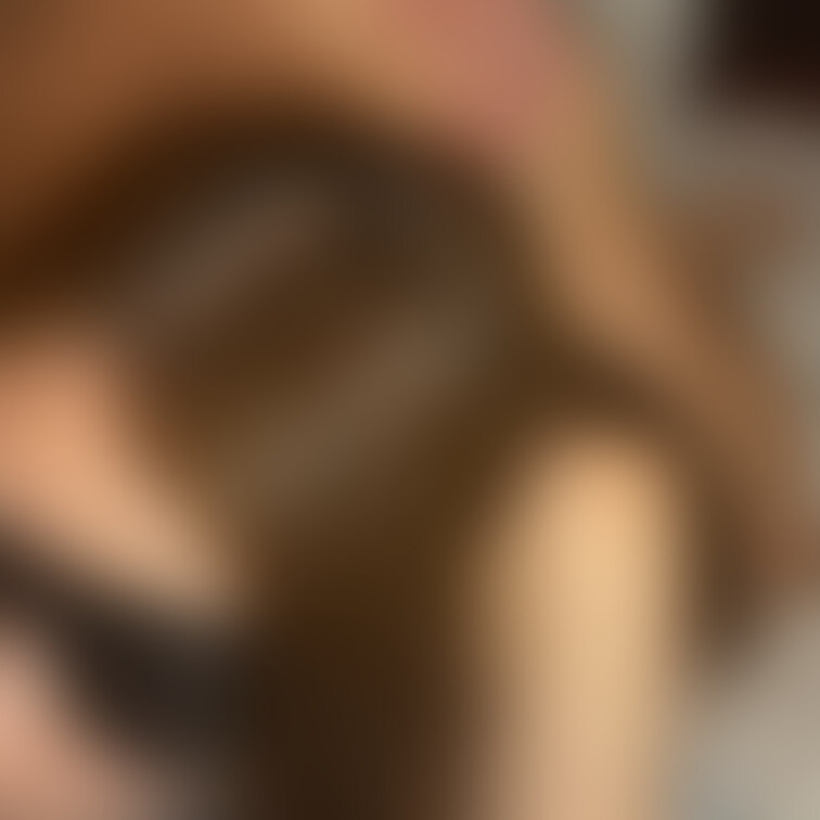 おはようございます
昨晩はたくさん中に出してくれましたね。。。
ゴムもいっぱい使っちゃいました

これから仕事で