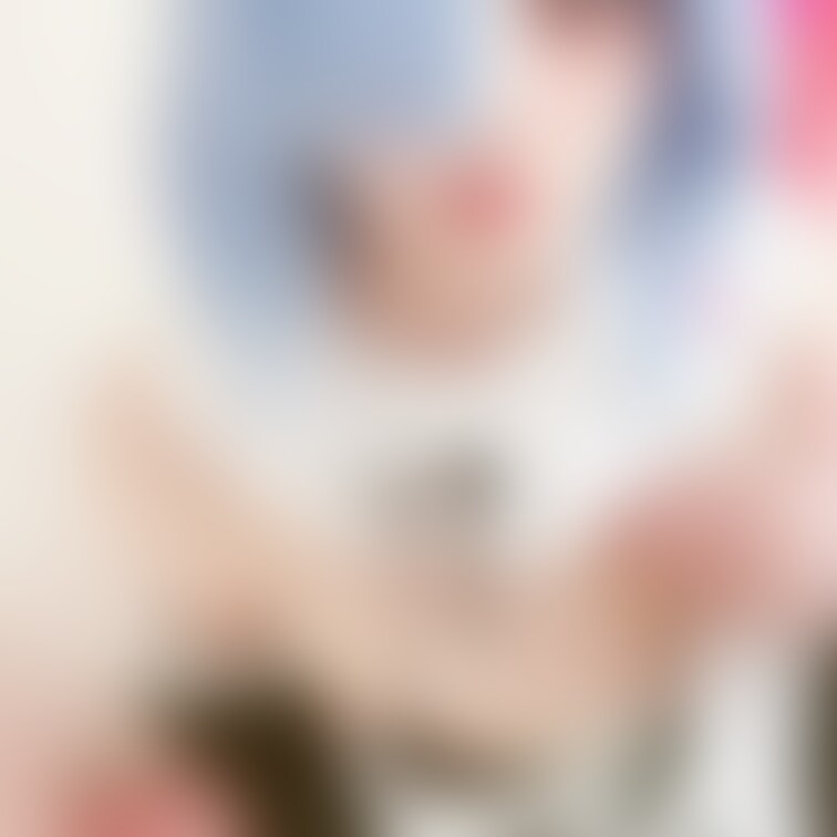 Re:ゼロから始める異世界生活　レム
のコスプレエロ写真だよ～💓

フォローとお気に入りしてね😍