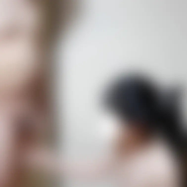 弥生の全裸パーティー兼公開撮影での一コマ。罰ゲームで参加男性がくすぐられてます。そして思わず勃起。男性からしてこれ以上の