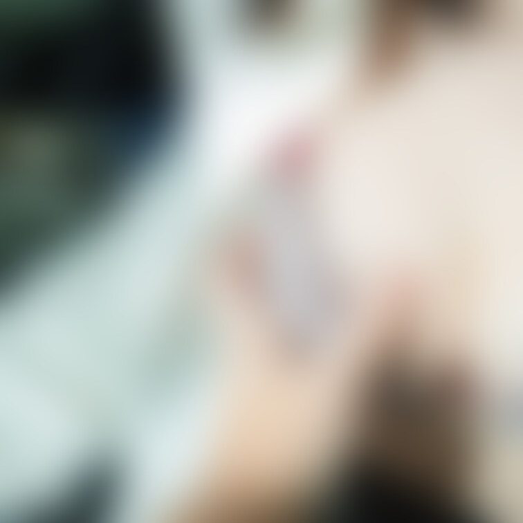 手を伸ばせば温もり

500円動画プランの皆様お待たせしました。
次辺りから乳首参ります！
貴重な一般女性です✨