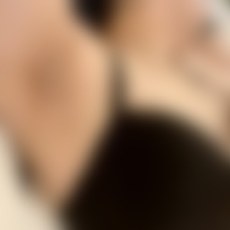 ○○○のワキ。わき毛伸ばしたらもっと臭そう…