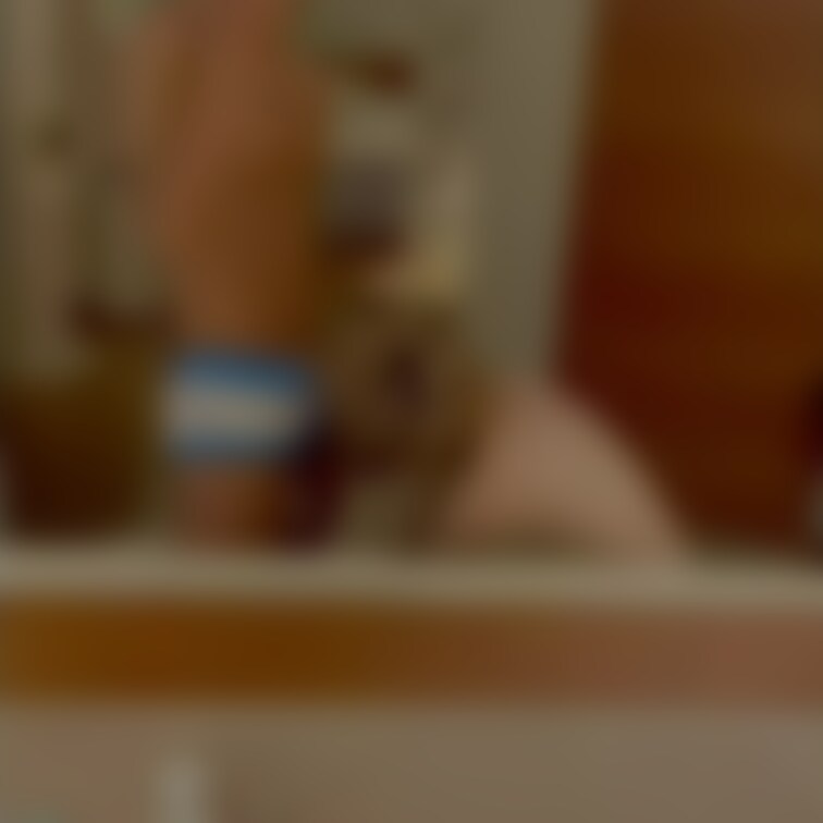 金髪お○○○さんにいっぱい舐めさせたw
