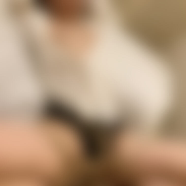 床縄で弄ぶ