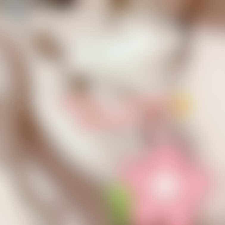 🌼Happy、プラチナプラン💍✨️
なう画像⸜(*´꒳`*)⸝

今日は全裸なあめちゃん🤗
最近お腹ぽよん気味だ