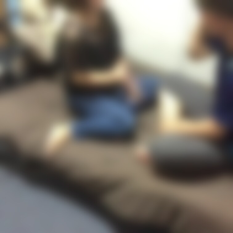 ［ファン限定フル動画］🎁　　　　　　

【素人】素人カップルのぎこちないSEXが興奮する僕。