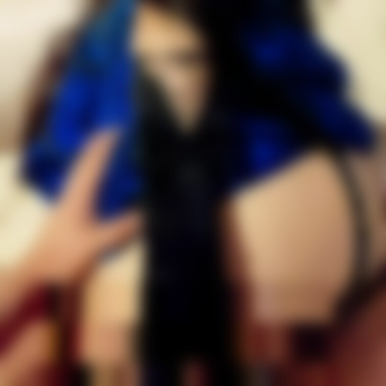 横向きなんだけど分かるかな？
分かり辛いかな？
ごめんなさい🙇‍♀️🙏

ドレスコスチュームに👗ハマってる最近✨