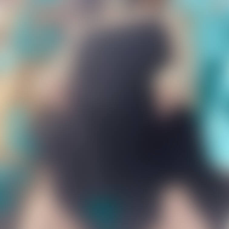 見えるか見えないかが結局いちばんえっちぃ！！笑笑笑

覗いちゃダメだよ🤭🤭