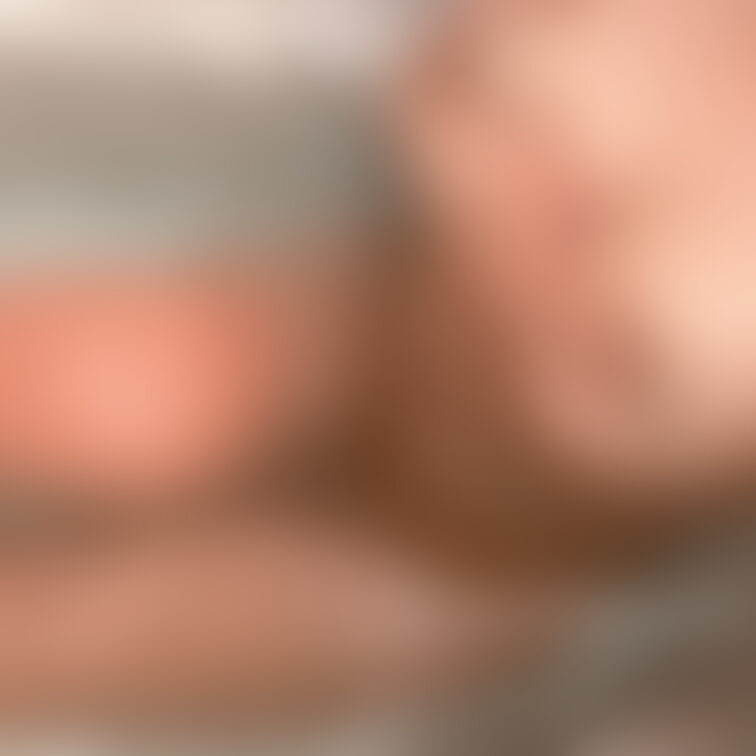 お風呂~❕乳輪大きくて隠すの大変（ i ω i ）♡