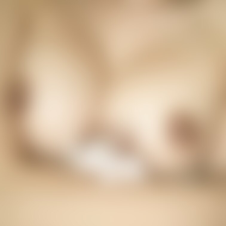 大きな乳首好きな人は
見てね。❀ 𓂃𓈒𓏸🌸
🌸無しバージョンだよ🥹