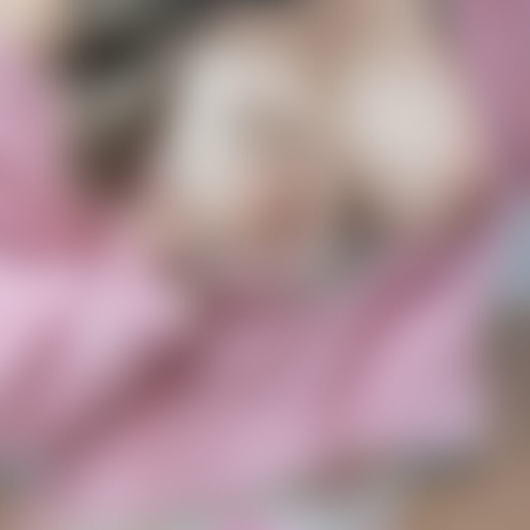 おっぱいとTバックずらし…💗
二枚あるよ✨