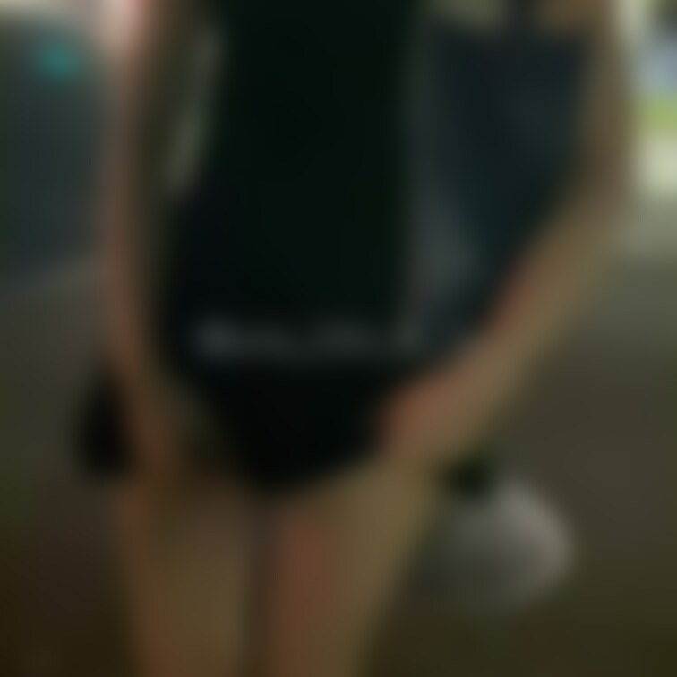 普通に街中すぎた(,,- -,, )💕