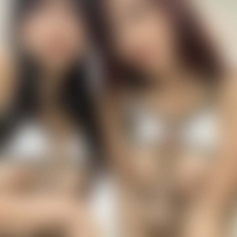 挟まれたいの😏🩷？
Do you want to be pinched😏🩷？
你想被捏吗😏🩷？
