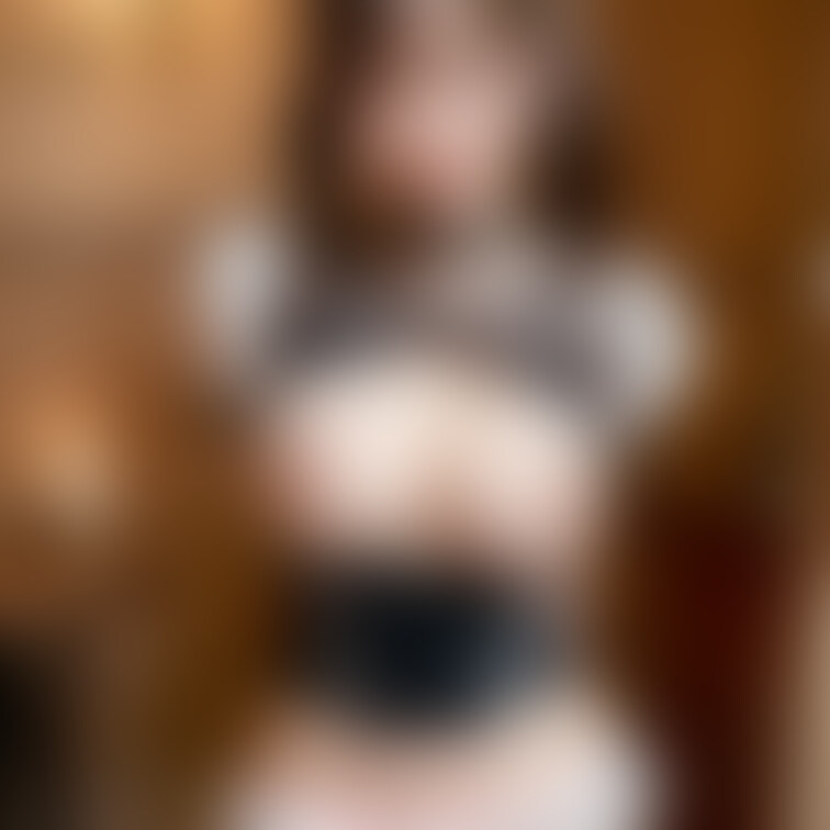 [October 25, 2024 part3] 可愛いメイドさん Cute maid

ご主人様、帰りはまだかなぁ