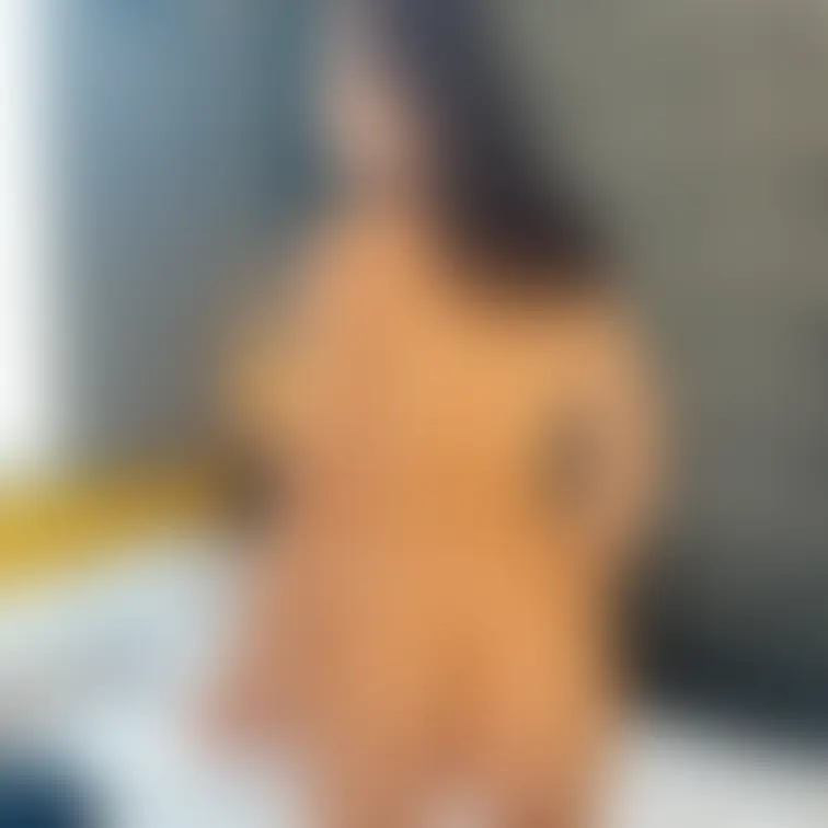 今日もお尻をお届け❤
怜子のお尻触りたい？
今日だけだよ♡

Deliver my butt again tod