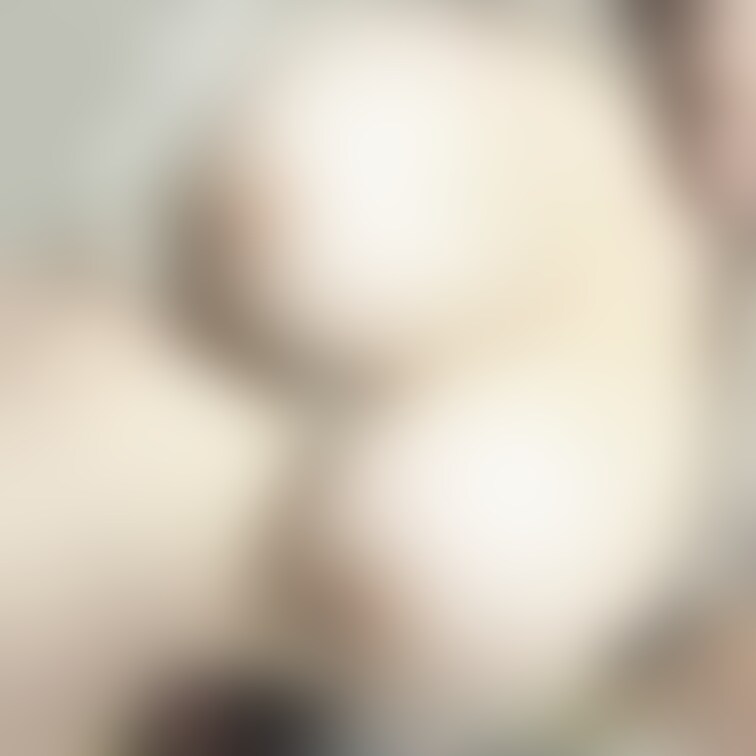 おまたせ！！最近ダイエットで腹筋頑張ってるんだ♡