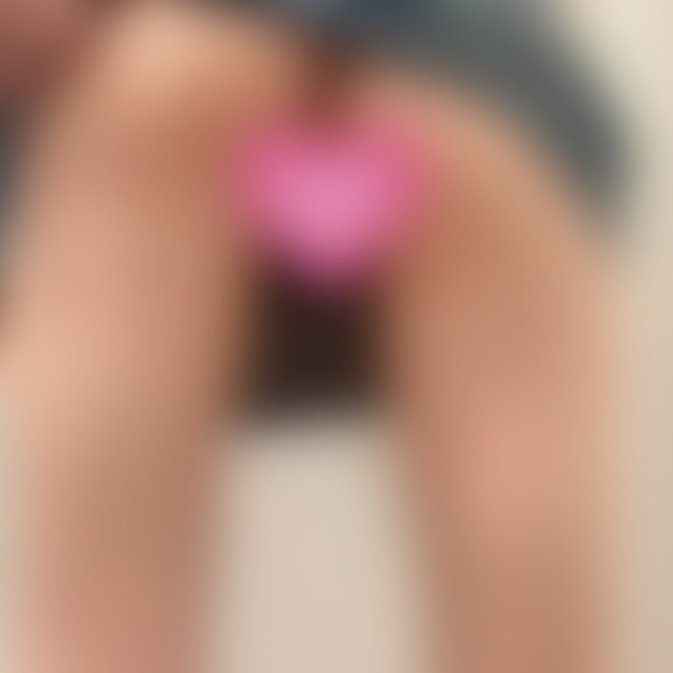 パンツ履いてない🥰