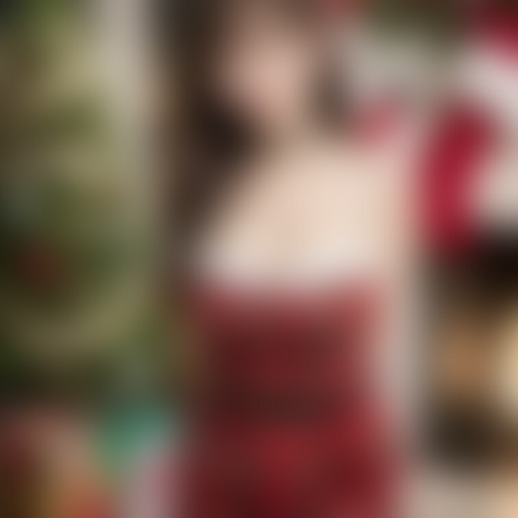 [December 22, 2024 part3]
サンタコスだよ🥰💝
写真80枚あるの🤗💓
いっぱいあるからお気