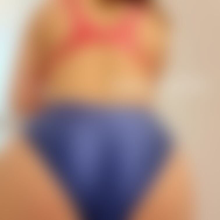 前も後ろもくいっっと🫣💕
指でくりくりしたら濡れちゃ…♡♡
▼ 動画はこちら
https://myfans.j