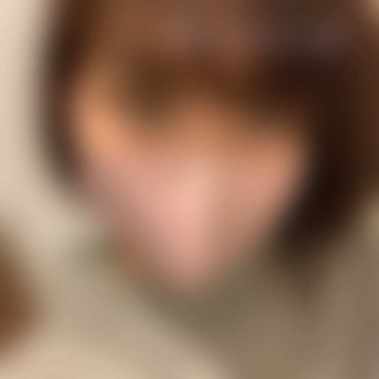 こんばんは、こむぎです！
今日は美容院に行って半年ぶりにカラーしてきました✨
美容院に行った際には定期的にこんな投稿