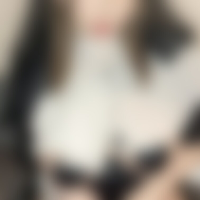 あけましておめでとう❤︎みんなどんなエロライフを過ごしてるかな〜❤︎今年は去年よりもっともっと攻めてみんなの意見取り入れ