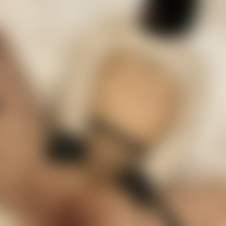 クンニが大好き🥰
いーっぱい舐めてくれる人が好き❤️
だから単独さんを選ぶ基準は、クンニが大好きな人❤️

ソフ