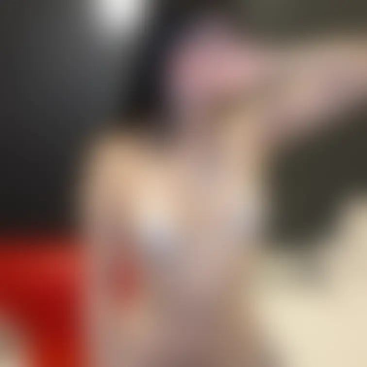 超絶美女でナイスバディな人妻とあんな事やこんな事…
乞うご期待……