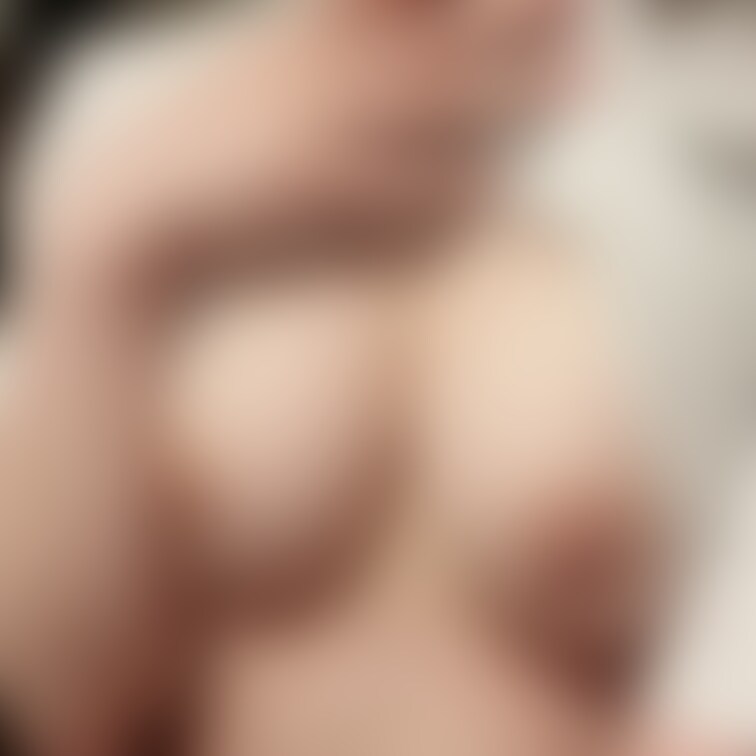 ○○○のぴちぴちEカップおっぱい。
ご奉仕まんこのしいちゃん。