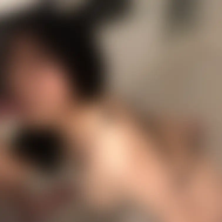 「あとちょっとで…入っちゃうところ、我慢できる?
口いっぱいに欲しくて、唇が勝手に近づいていく…」