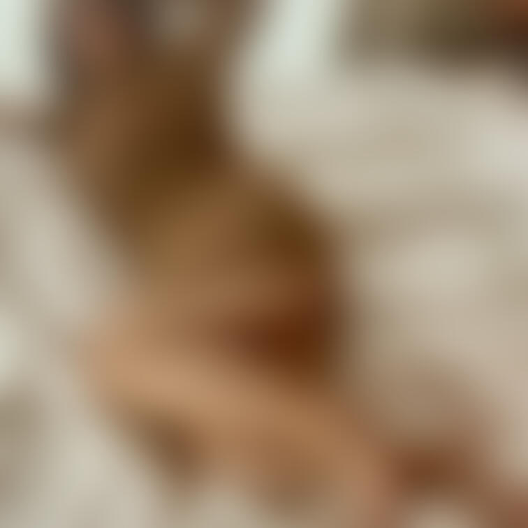こんばんは　シャツな妻　