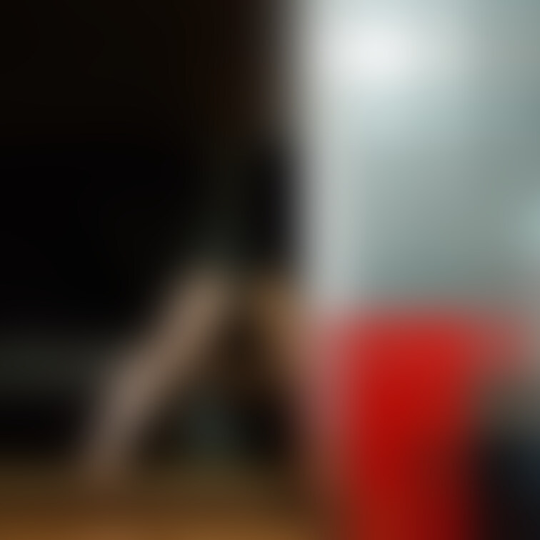 今日たまたま撮った動画の切り抜きです。
yuu_chanが言うには筋トレなんだそうです。
いま彼女は生理中でセッ