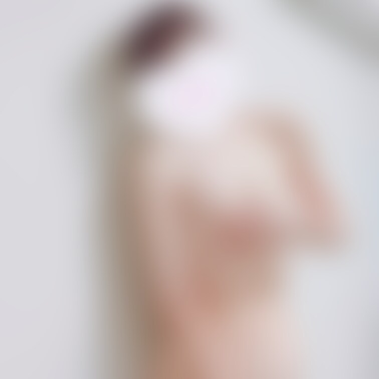 貧乳夏の全裸